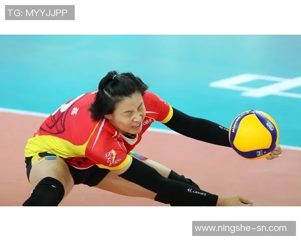 成都排球队包夹战术解析及其在排球比赛中的应用与影响 成都排球队包夹战术解析及其在排球比赛中的应用与影响